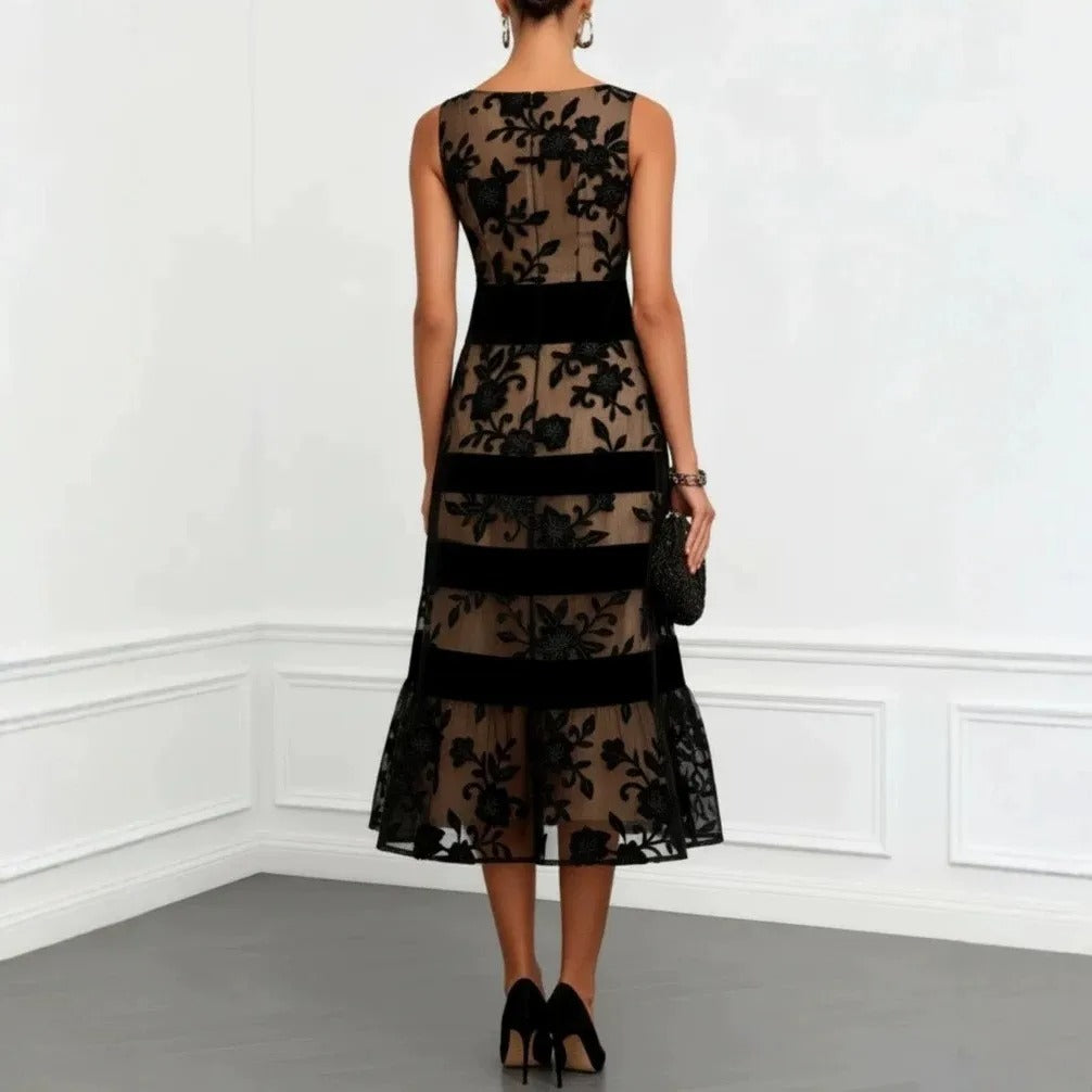 Dessie™ Floral Lace Tiered Midi Dress